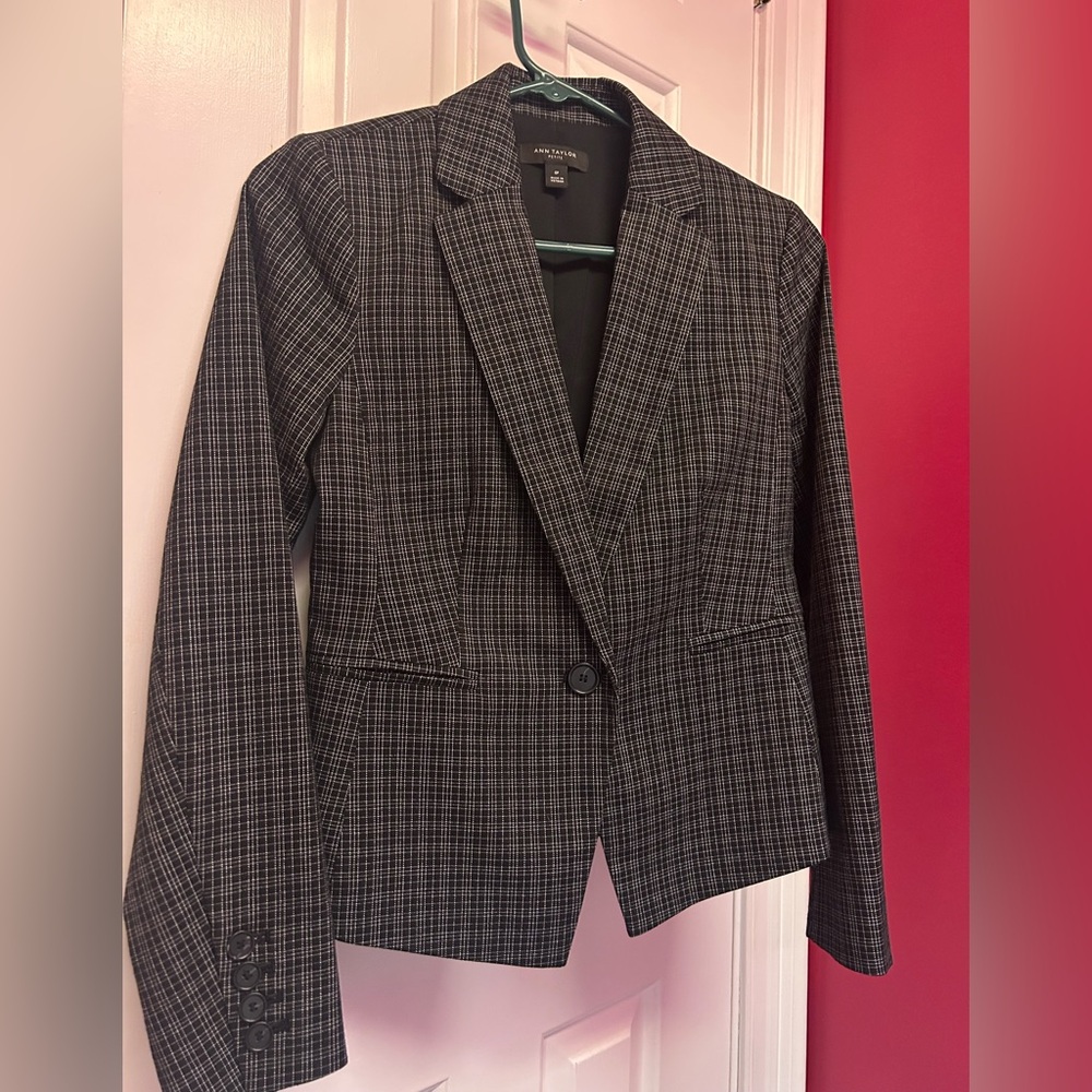 Ann Taylor Petite Black and Gray Plaid Blazer
